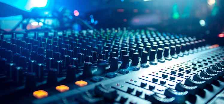 Ночной клуб и ресторан RIGEL