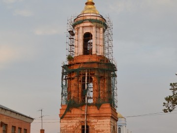 Успенский храм