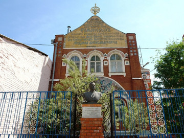 Великокняжеский храм Великокняжеский храм